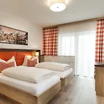 & Garni Alpenrose Appartement Obertauern