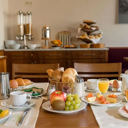 Apartament & Garni Alpenrose *