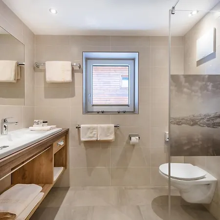 & Garni Alpenrose Apartment Obertauern