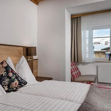 Apartament & Garni Alpenrose *