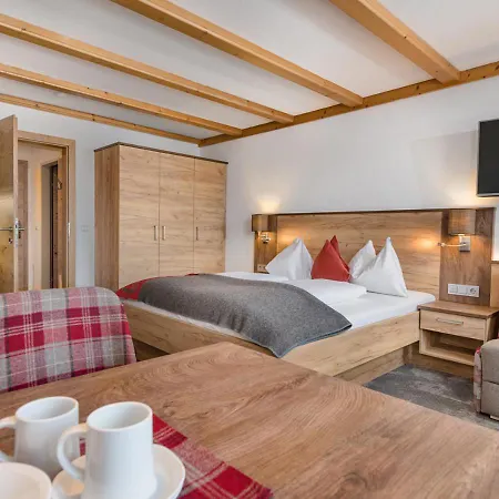 Apartament & Garni Alpenrose *